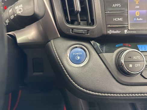 Used 2016 Toyota RAV4 XLE image 26