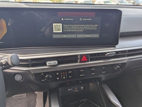 New 2026 Kia Sorento LX image 9