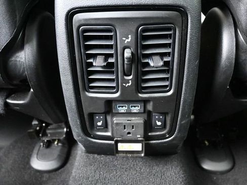 Used 2025 Dodge Durango R/T AWD/4WD image 25