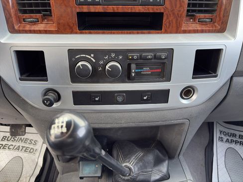 Used 2006 Dodge Ram 3500 Truck Laramie w/ Trailer Tow Group image 15