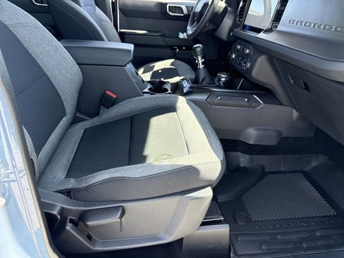 Used 2025 Ford Bronco 4-Door w/ Sasquatch Package AWD/4WD image 14