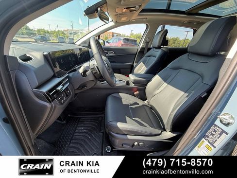 Certified 2026 Kia Sportage EX w/ EX Panoramic Sunroof Package AWD/4WD image 21