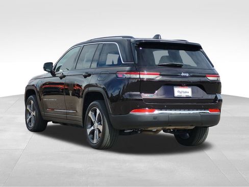 Used 2022 Jeep Grand Cherokee Limited 4xe image 5