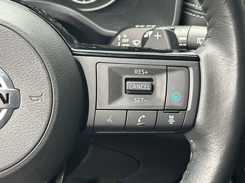 Used 2021 Nissan Rogue SL image 26