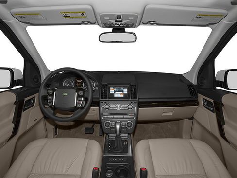 Used 2014 Land Rover LR2 AWD/4WD image 7