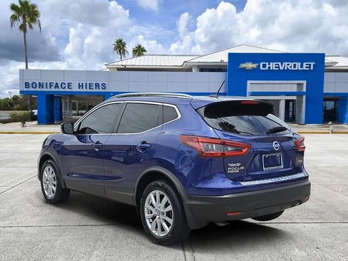 Used 2022 Nissan Rogue Sport SV AWD/4WD image 3