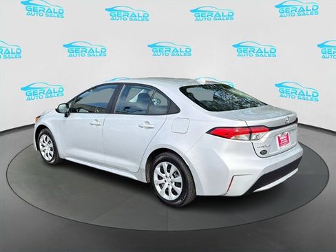 Used 2022 Toyota Corolla LE FWD image 8
