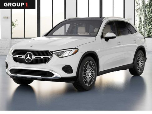 Used 2026 Mercedes-Benz GLC 300 image 1