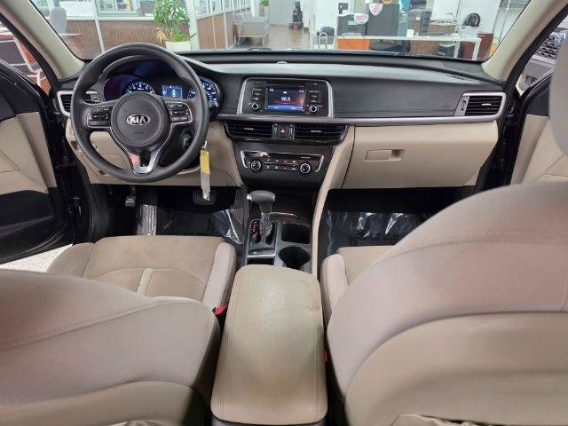 Used 2017 Kia Optima LX w/ Driver Convenience Package FWD image 10