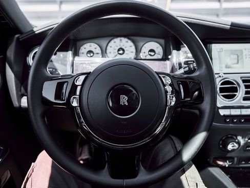 Used 2014 Rolls-Royce Ghost RWD image 63