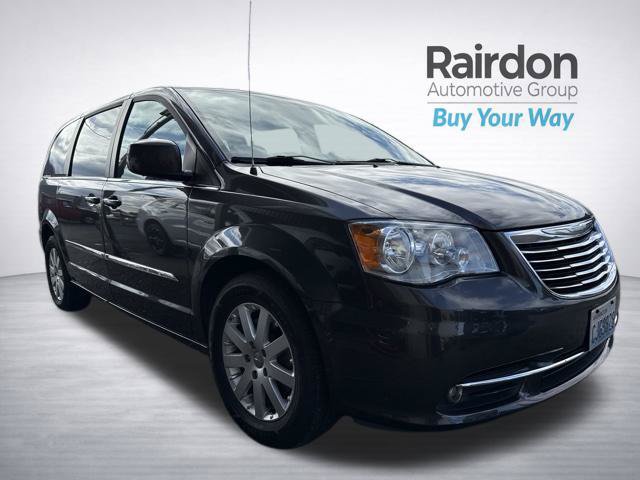Used 2016 Chrysler Town & Country Touring FWD 360° Tour