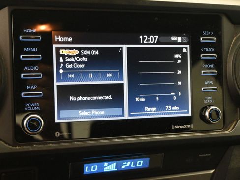 Used 2021 Toyota Tacoma SR AWD/4WD image 28