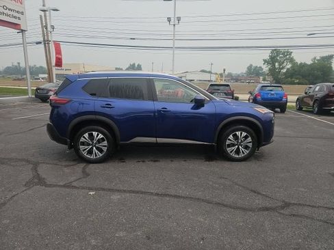 Used 2023 Nissan Rogue SV w/ SV Premium B Package AWD/4WD image 8