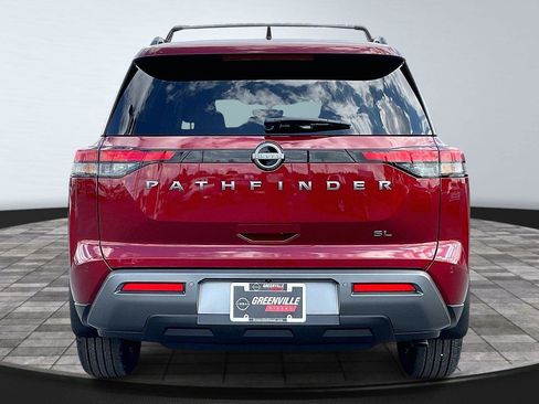 New 2026 Nissan Pathfinder SL FWD image 5