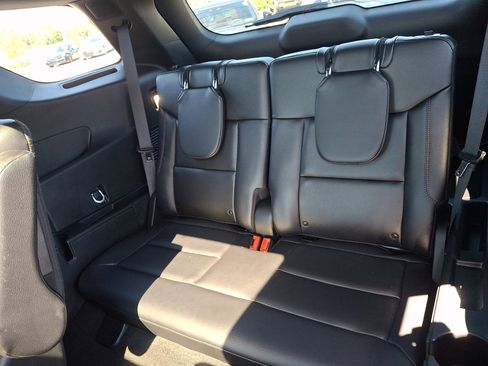 Used 2023 Ford Explorer ST w/ Equipment Group 401A AWD/4WD image 10
