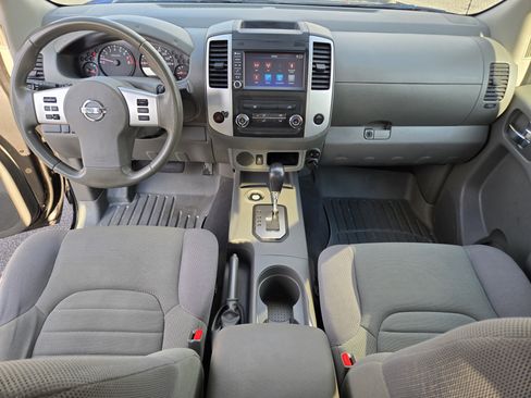 Used 2021 Nissan Frontier S w/ S Utility Package image 19