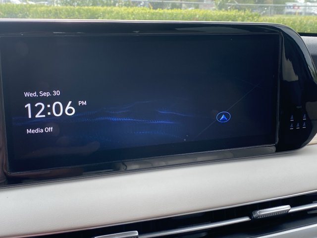 Used 2024 Hyundai Palisade Limited AWD/4WD image 28
