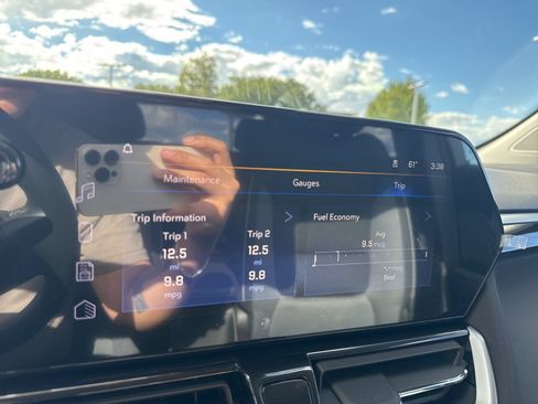 New 2026 Chevrolet TrailBlazer LT w/ Convenience Package AWD/4WD image 23