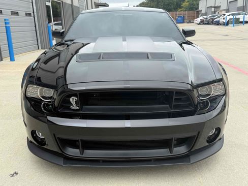 Used 2014 Ford Mustang Shelby GT500 w/ Equipment Group 821A RWD image 11