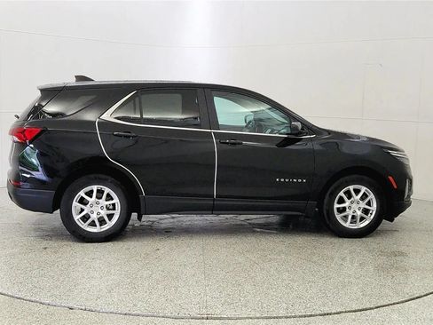 Used 2023 Chevrolet Equinox LT FWD image 8