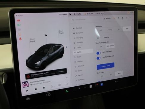 Used 2021 Tesla Model Y Long Range AWD/4WD image 30