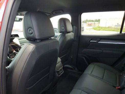 New 2026 GMC Terrain AT4 AWD/4WD image 10