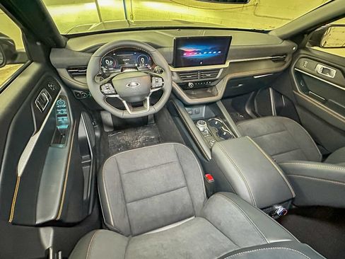 New 2026 Ford Explorer Tremor AWD/4WD image 9
