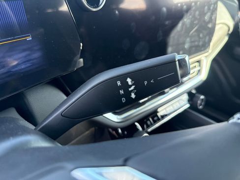 New 2026 Chevrolet Equinox EV LT w/ Comfort Package image 23