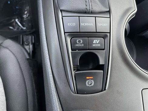 Used 2023 Toyota Camry XSE w/ Cold Weather Package image 44