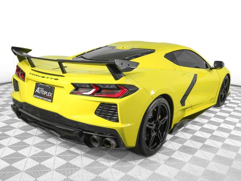 Used 2024 Chevrolet Corvette Stingray Preferred Cpe w/ Z51 Performance Package image 5