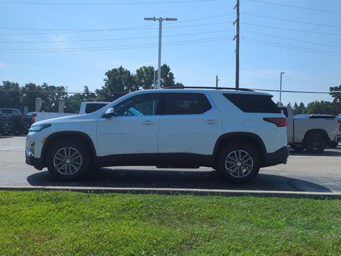 Used 2023 Chevrolet Traverse LT FWD image 10