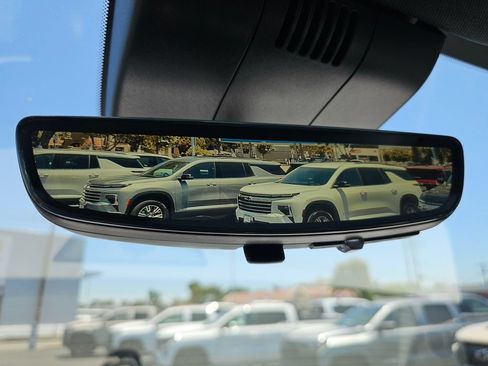 New 2026 Chevrolet Silverado EV 4x4 Crew Cab image 31