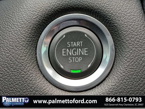 Used 2024 Chevrolet Colorado LT w/ LT Convenience Package III RWD image 27