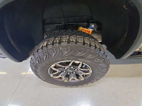 Certified 2024 Chevrolet Colorado ZR2 w/ ZR2 Convenience Package III AWD/4WD image 28