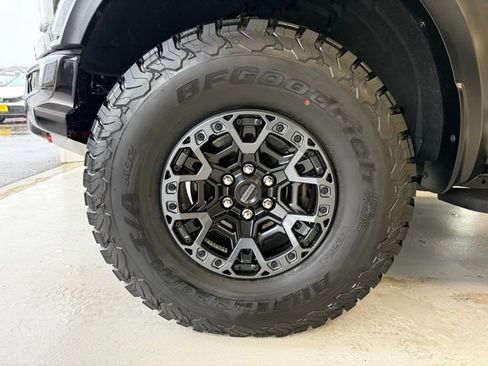 Used 2025 Ford F150 Raptor w/ Equipment Group 803A Raptor R image 30