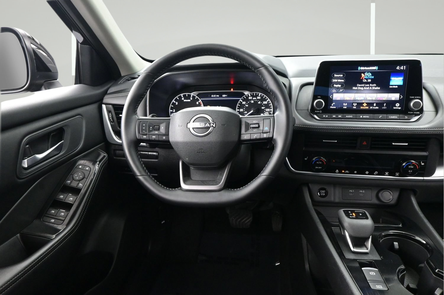 Certified 2026 Nissan Rogue SV w/ Cold Weather Package AWD/4WD image 12