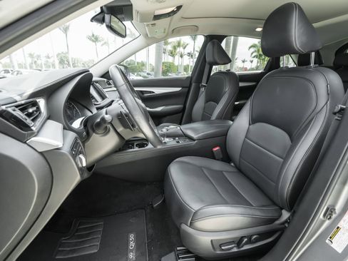 Used 2021 INFINITI QX50 Luxe image 16