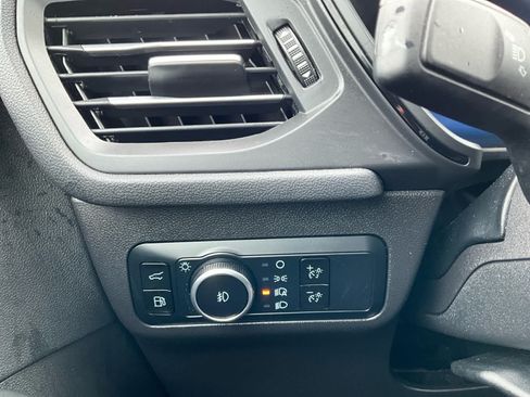 Used 2024 Ford Escape ST-Line Elite w/ Premium Technology Package AWD/4WD image 18