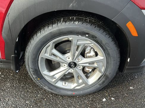 Used 2023 Hyundai Kona SEL w/ Convenience Package image 10