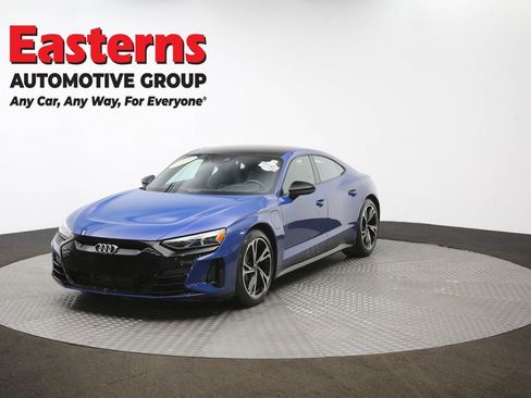 Used 2022 Audi e-tron GT Premium Plus w/ Performance Package image 57