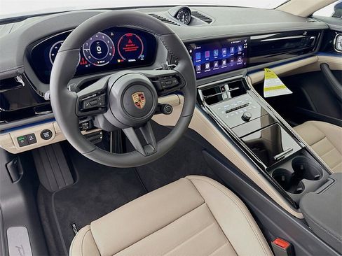 New 2026 Porsche Panamera image 4