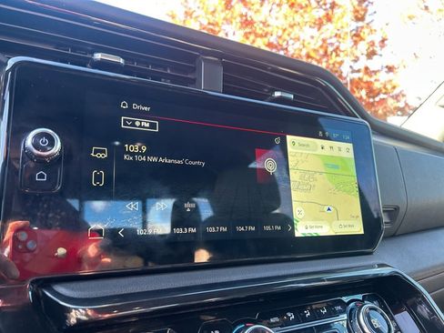 Used 2022 GMC Sierra 1500 AT4 w/ AT4 Premium Package image 18