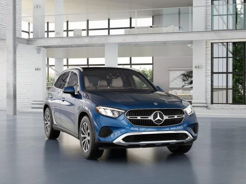 New 2026 Mercedes-Benz GLC 300 4MATIC image 9