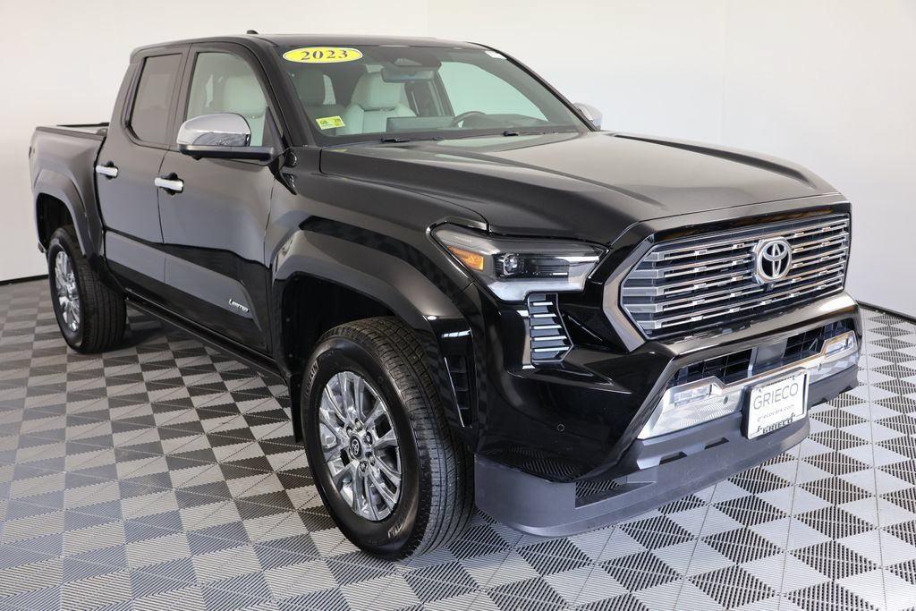 Used 2024 Toyota Tacoma Limited w/ Limited Package (LT) AWD/4WD image 1
