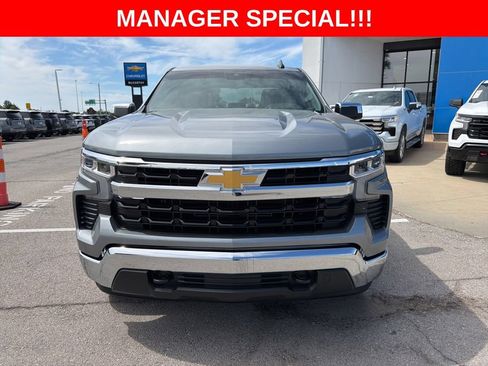 Used 2026 Chevrolet Silverado 1500 LT AWD/4WD image 3