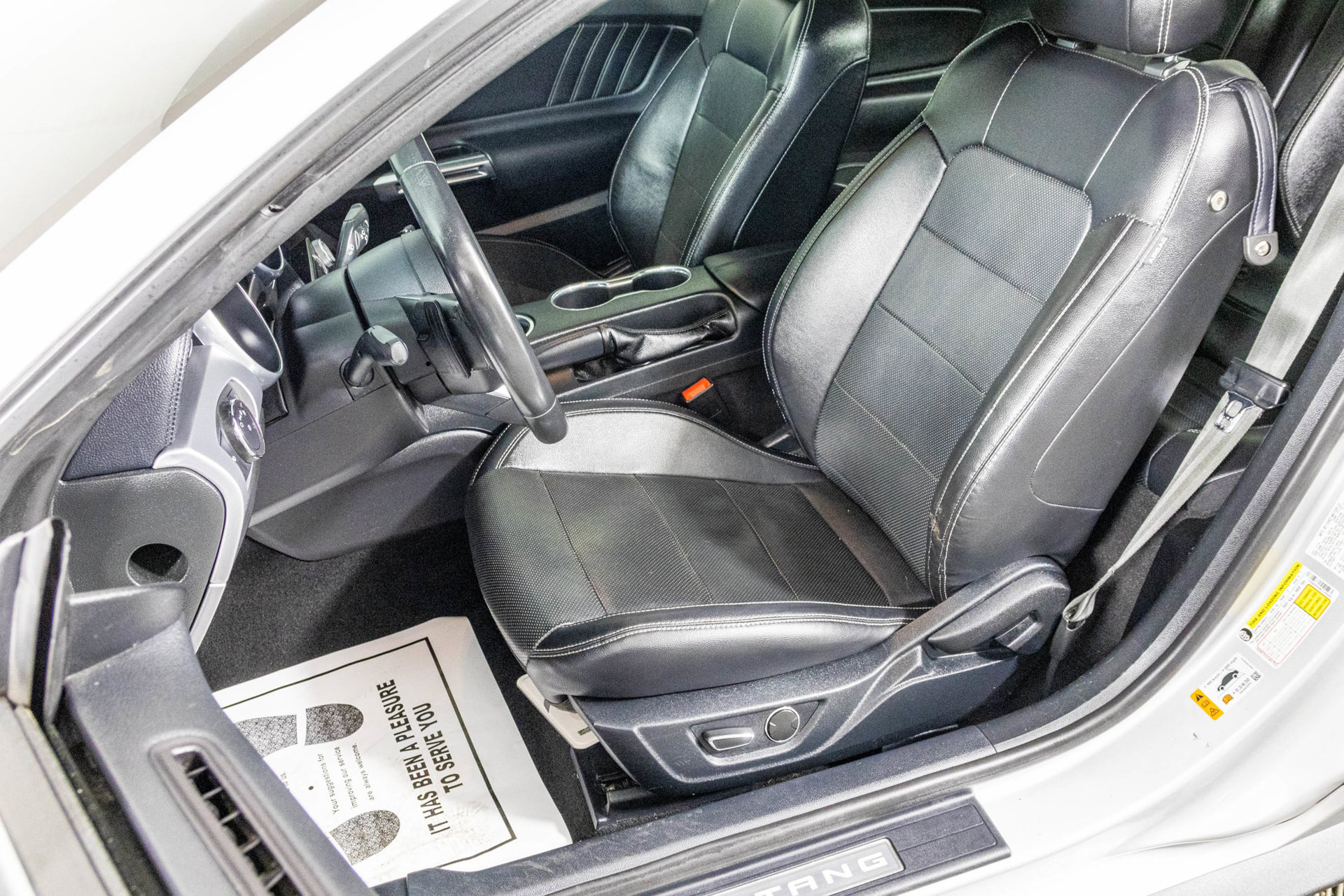Used 2019 Ford Mustang GT Premium RWD image 22