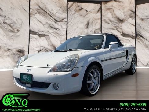 Used 2003 Toyota MR2 RWD image 1