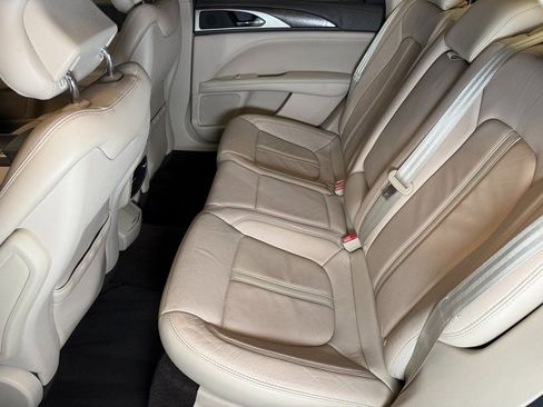 Used 2017 Lincoln MKZ Reserve FWD image 22