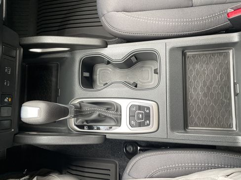 New 2026 Nissan Frontier SV image 15