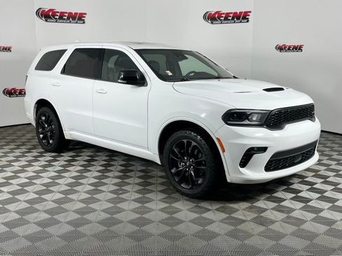Used 2022 Dodge Durango GT image 2